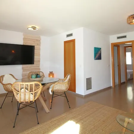 Maritim Ii 2 At.1 - Moderno, Agradable Y Muy Bien Equipado Situado En 1ª Linea De Mar - Es-228-82 Apartment *