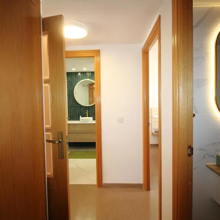 Apartment Maritim Ii 2 At.1 - Moderno, Agradable Y Muy Bien Equipado Situado En 1ª Linea De Mar - Es-228-82 *