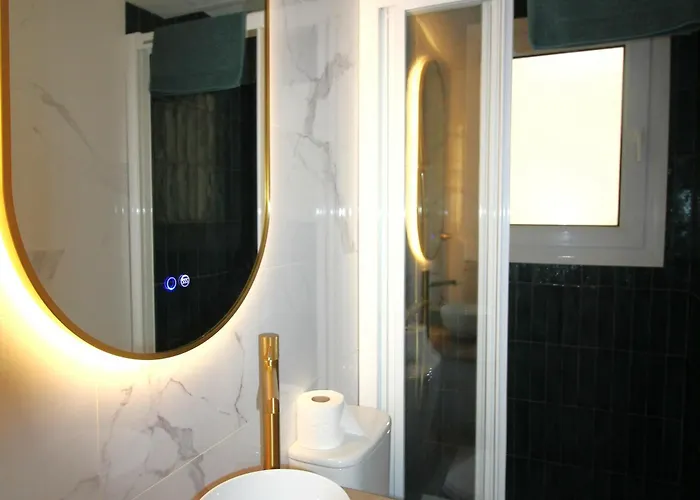 Moderno Frente Al Mar Con Aire Acondicionado En - Es-228-82 Appartement Llançà