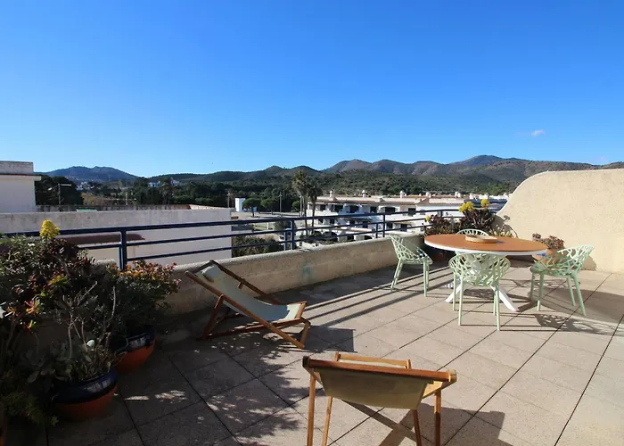 Moderno Frente Al Mar Con Aire Acondicionado En - Es-228-82 Appartement Llançà
